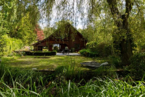 Huswell - Tranquil retreat, cozy chalet in the heart of Urse